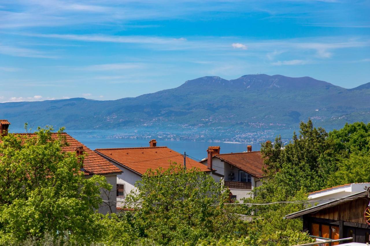 My Way Room, Parking, Sea View, Terrace Rijeka Exterior photo
